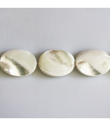 White mother-of-pearl 18x14 mm flat oval - BeauMonde Bijoux