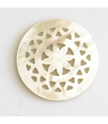 BeauMonde Bijoux - Nacre blanche 25 mm rosace étoile centrale