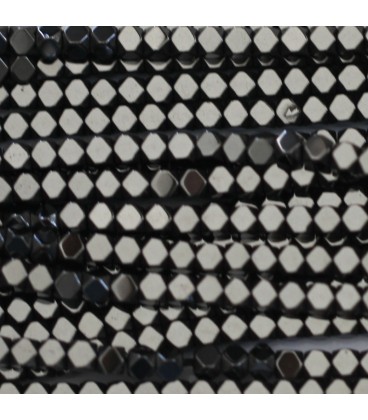 BeauMonde Bijoux - Hématite 3x2 mm environ carré diamanté