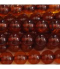 Ambre 8 mm perle ronde Baltique cognac ton soutenu trou 0.8 mm (utiliser élastique 0.7mm)