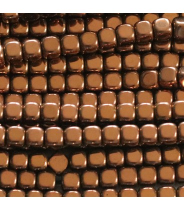 Hematite 4X4 mm rounded copper square - BeauMonde Bijoux