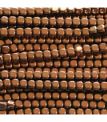 Hematite 2X2 mm rounded copper square - BeauMonde Bijoux