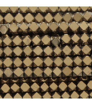 Hematite 3 mm diamond square - BeauMonde Bijoux