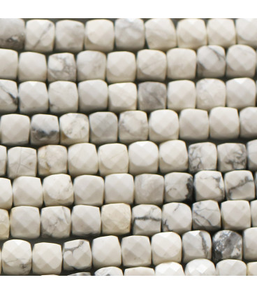 BeauMonde Bijoux - Howlite blanche 4X4X4 mm carré facetté A Canada