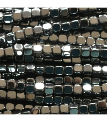 BeauMonde Bijoux - Hématite 3x3 mm environ carré arrondi