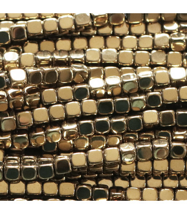 Hematite golden 2.5 / 3 mm rounded square - BeauMonde Bijoux