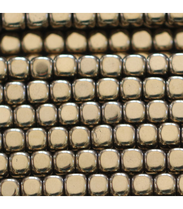 Hematite 4x4 mm golden rounded square - BeauMonde Bijoux