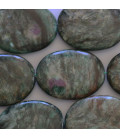 Rubyzoisite 30x40 mm ovale A Tanzanie