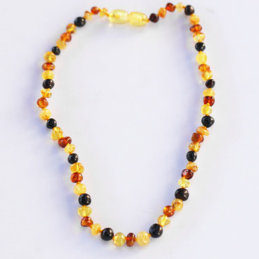 Ambre naturel 4/6mm environ +/- nuggets mixte monté en collier pour enfant fini avec fermoir sécurisé Lituanie - BeauMonde Bi...