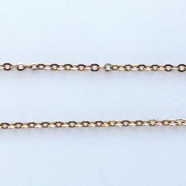 Chaine fine 1.7mm environ en acier inoxydable doré 316 vendue au mètre