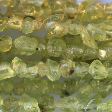 BeauMonde Bijoux - Péridot 3/3.5 mm environ mini chips Brésil