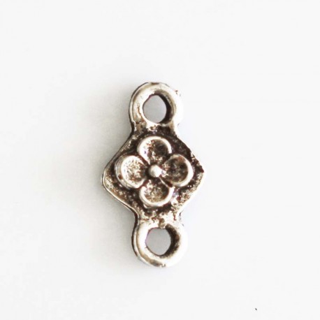 BeauMonde Bijoux - Carré fleur 2 anneaux 8x15 mm métal argenté origine France