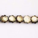 Mother-of-Pearl 10 mm faceted flower