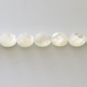 Oval white mother-of-pearl 10 x 8 mm faceted quality A - BeauMonde Bijoux