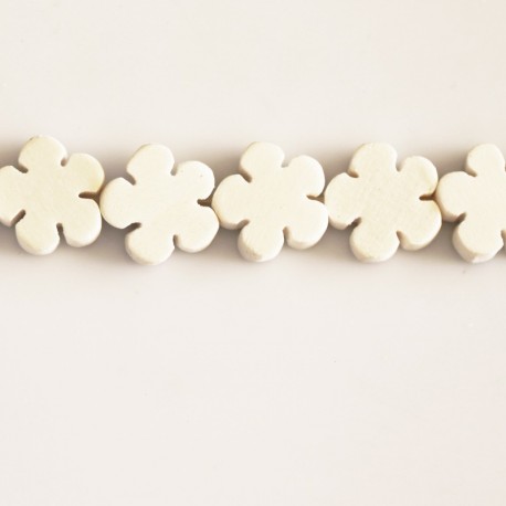 White wooden flower 16x16x4.5 mm - BeauMonde Bijoux