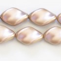 Perles 12x18 mm ovales twistees nacrées Bohème